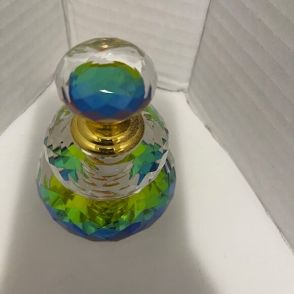 Crystal aurora borealis perfume bottle. - Picture 2 of 4